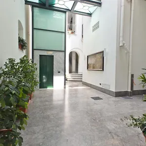 palazzo-gallo.palermohotels.org/